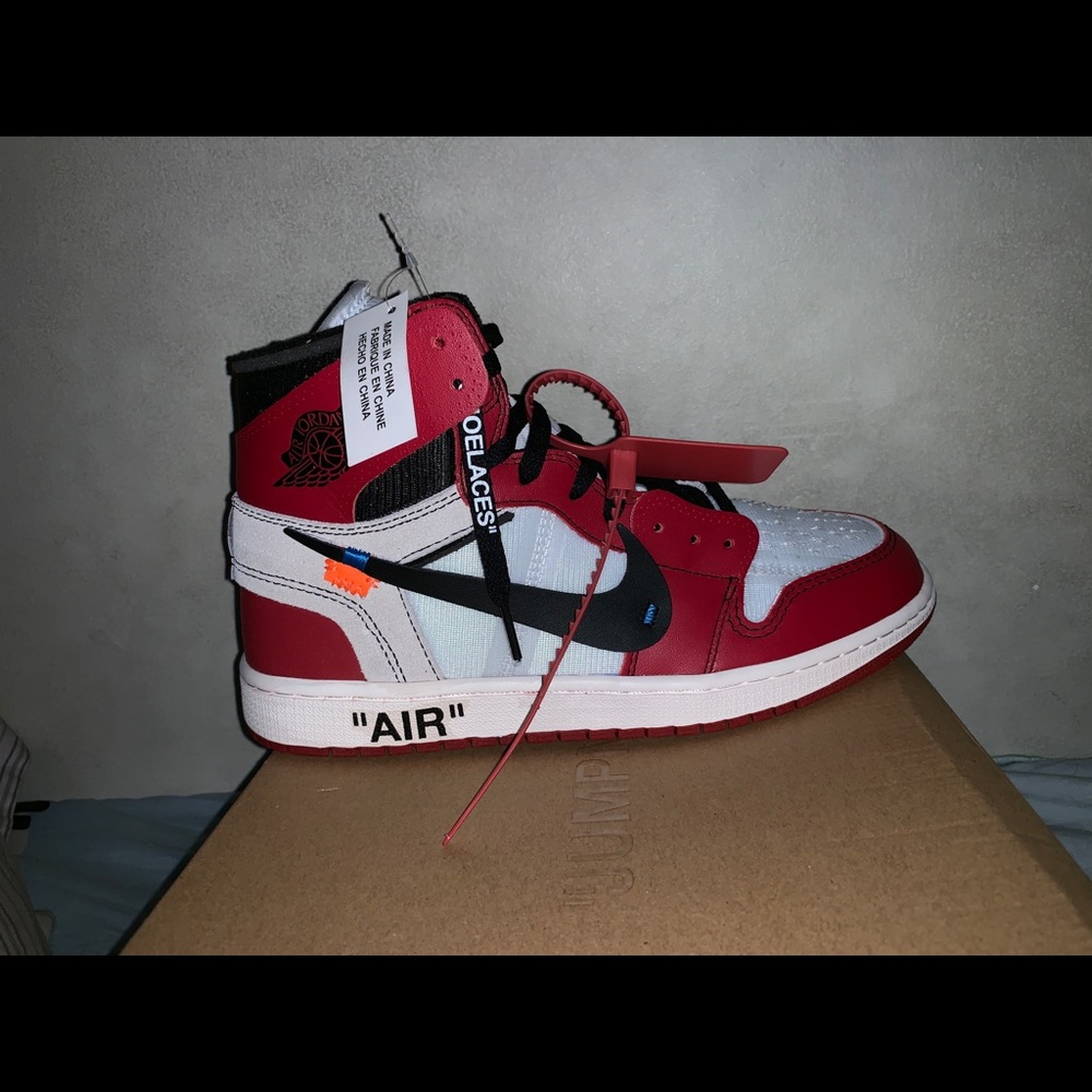Off white Chicago